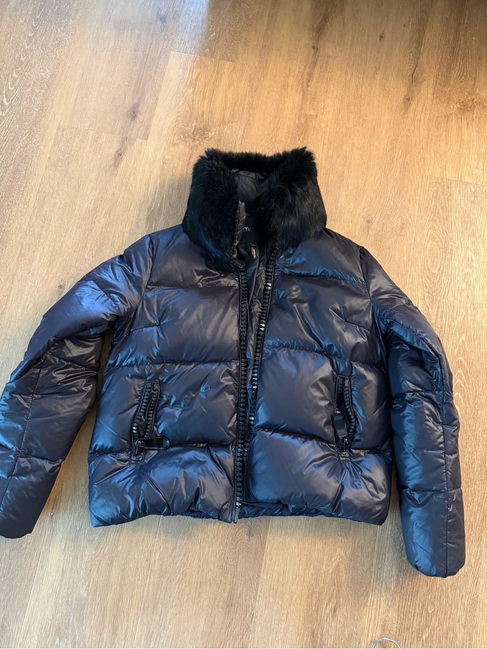Women’s Black Puffer Jacket with Faux Fur Collar